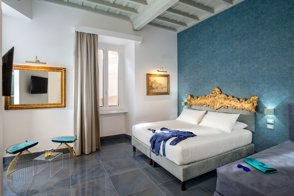 GCF Luxury Suites Guest House 22/70