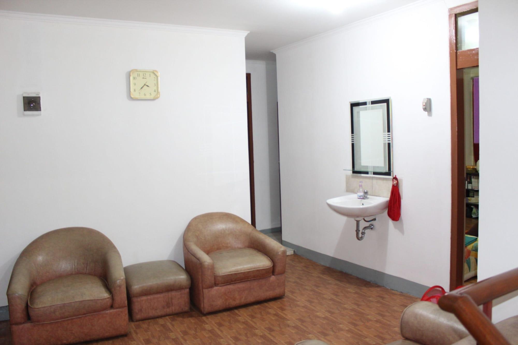 Hotel O near D'Botanica Bandung Mall 10/14