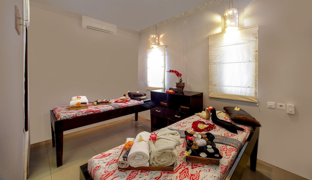 The Radiant Hotel Spa 37/50