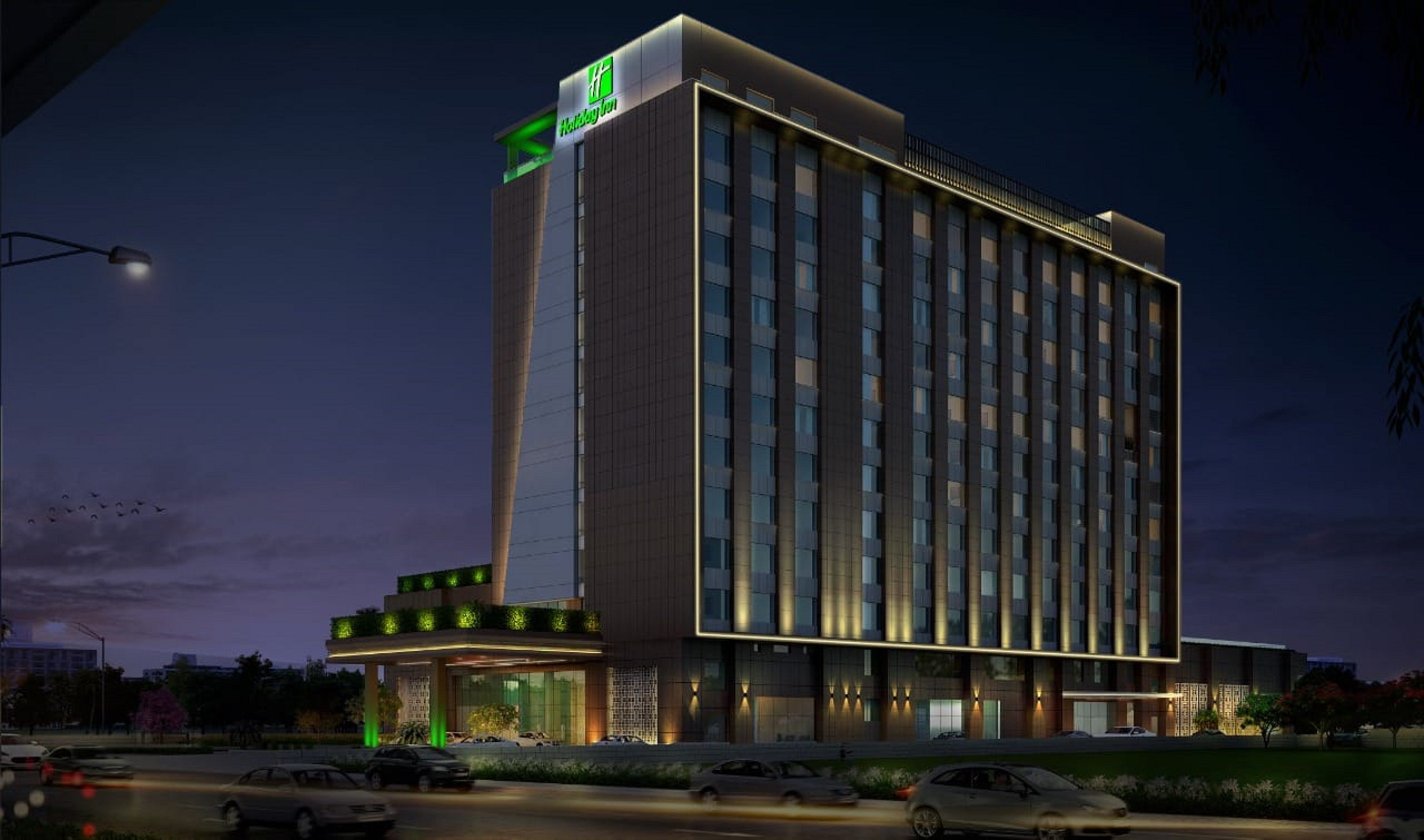 Holiday Inn Lucknow Airport 2/54