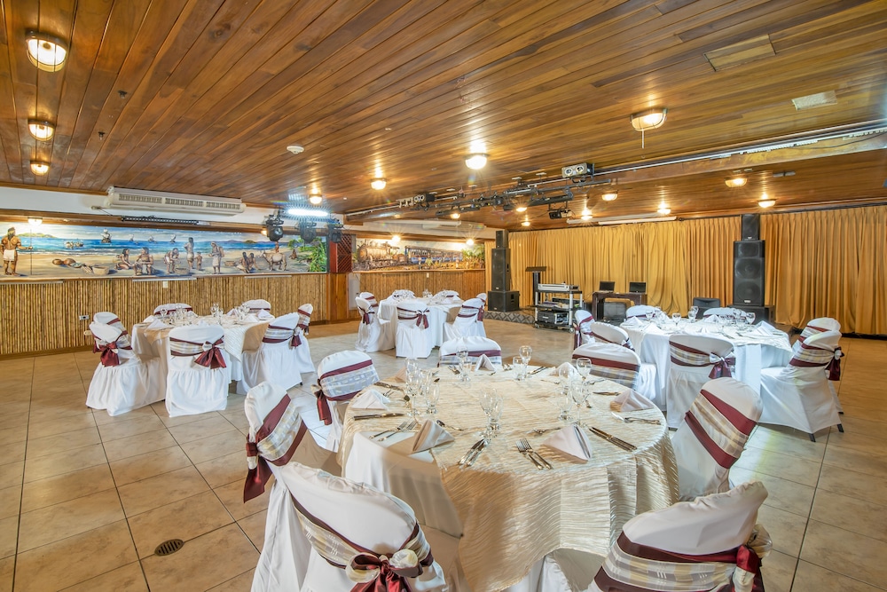 Hotel Villas Lirio 32/48