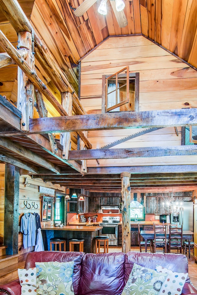 Butterfly Hollow Bed and Breakfast 17/32