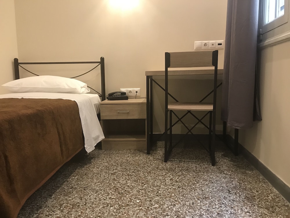 Athens Psiri Hotel 11/36