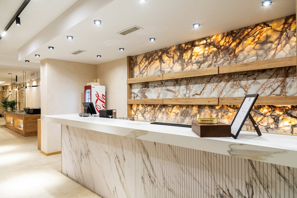 AMAR Design Hotel 5/56