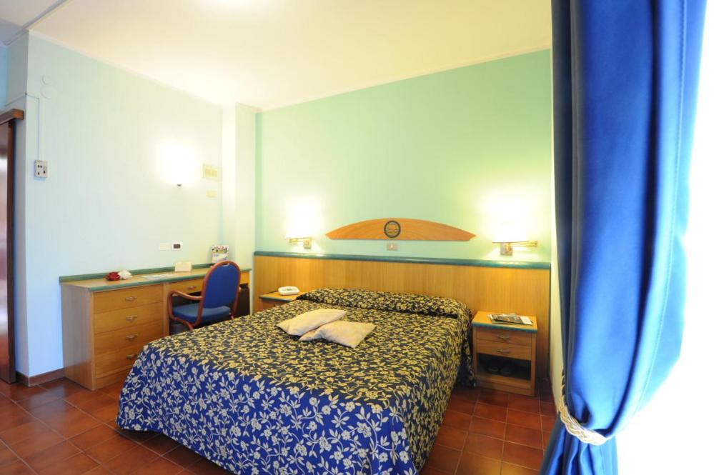 غرفة قياسية بسرير مزدوج أو سريرين منفصلين، Hotel Talao S.A.S. 3/5