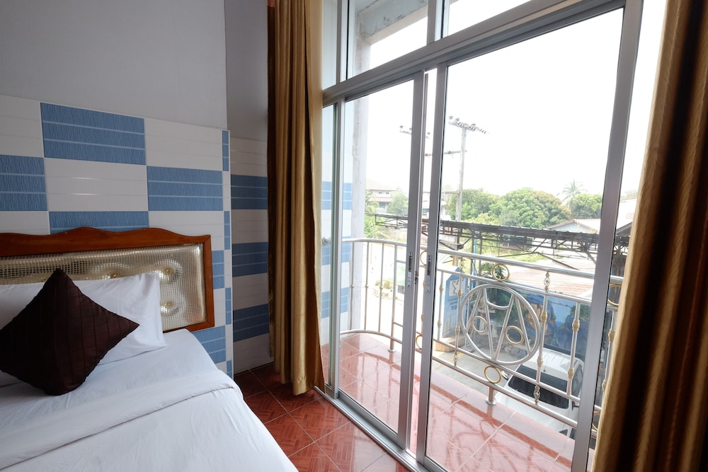 Mitaree Hotel 1 20/39