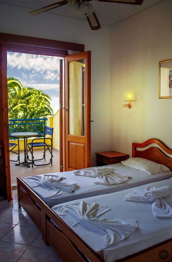 Room at Votsalakia Beach Hotel Samos, SAMOS
