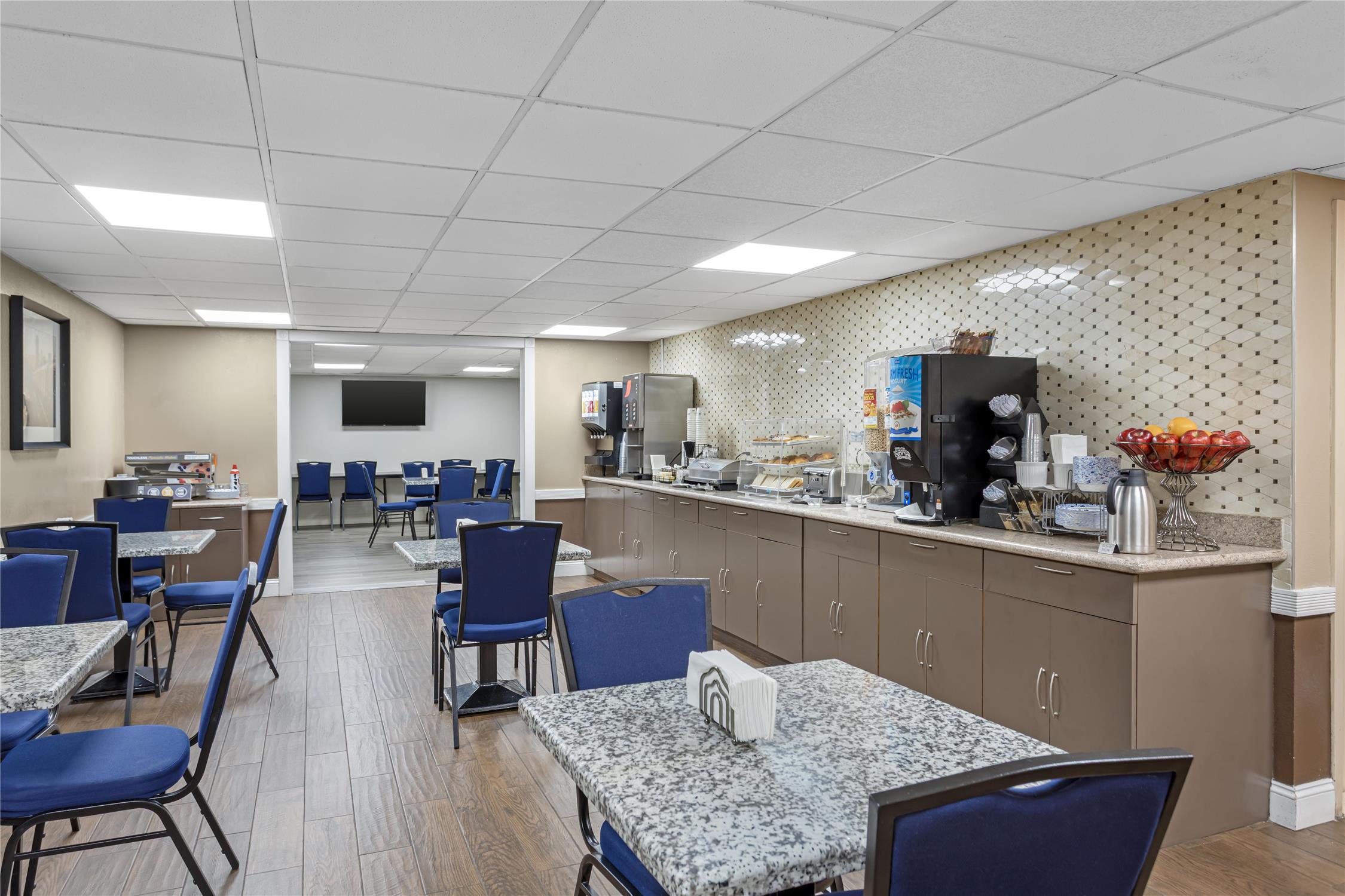 Best Western Jamaica Inn 25/34