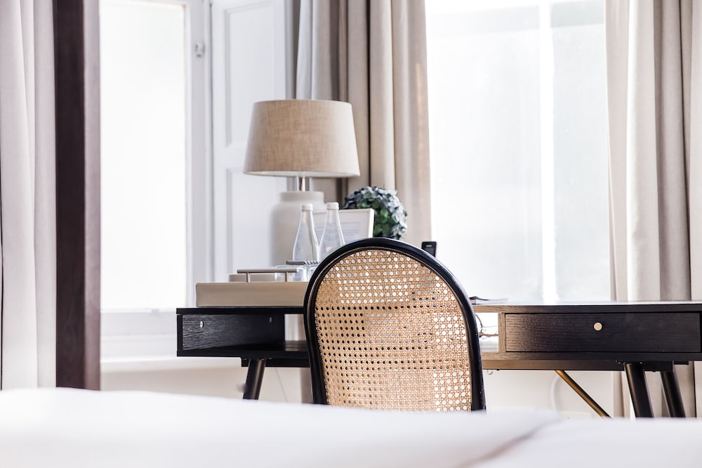 River Manor Boutique Hotel 45/58
