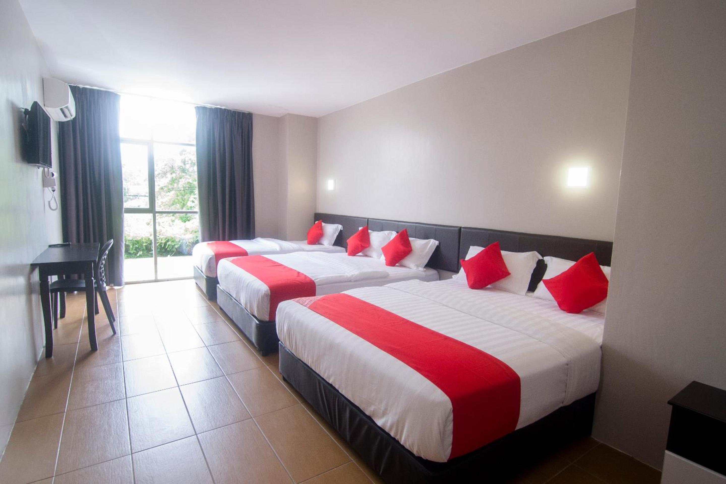 Superior, Family, Hotel O iBC36 Business Stay 5/8