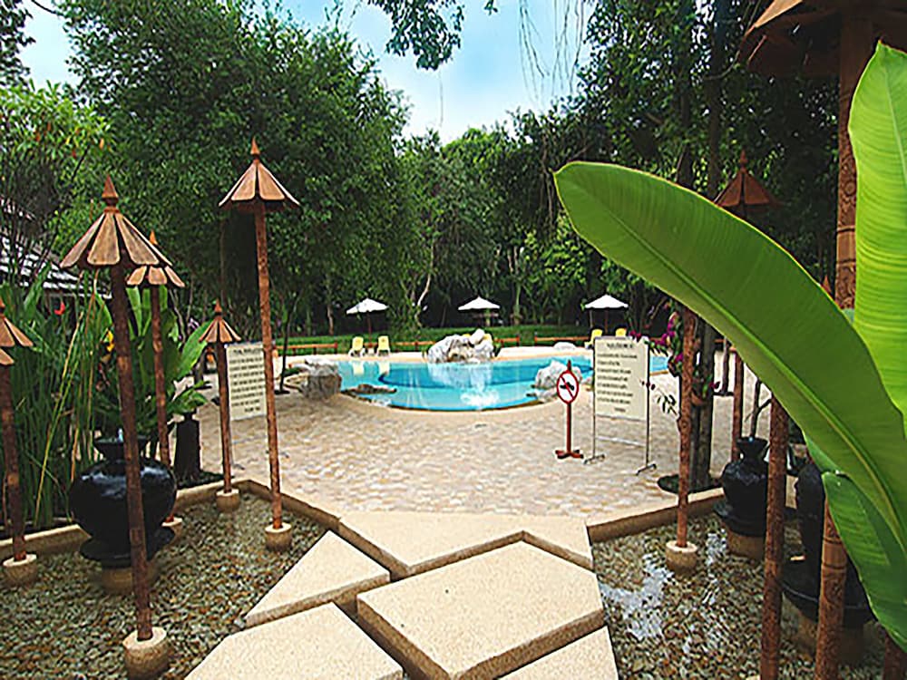 SUNSET VILLAGE BEACH RESORT 39/50