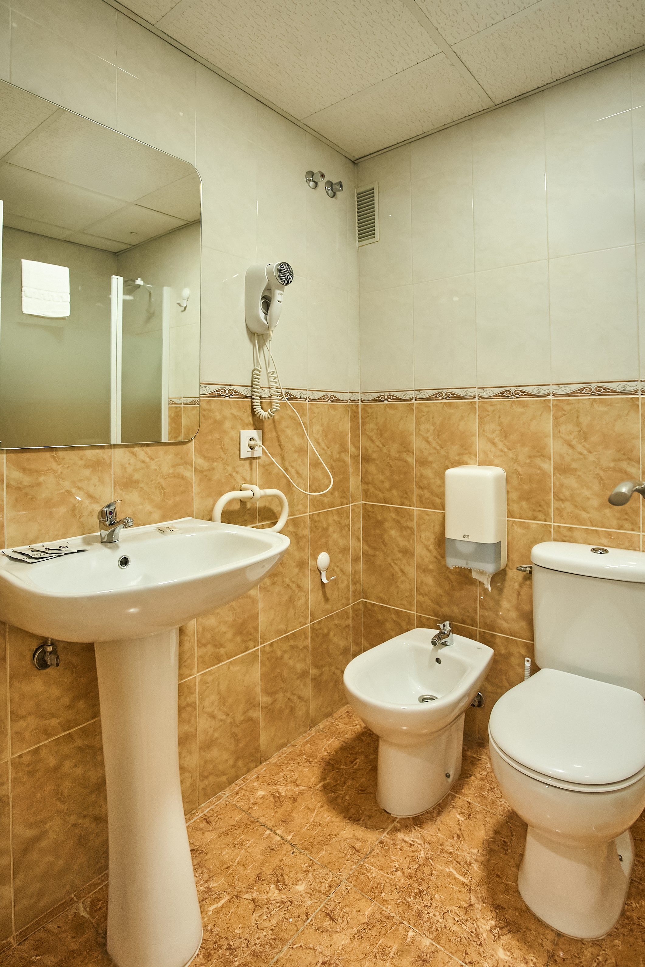 Resitur Apartamentos Turisticos En Seville 46/50
