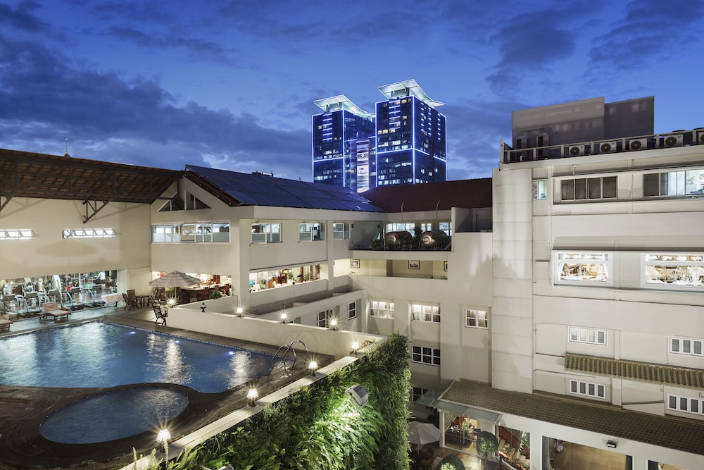Rex Hotel Saigon 3/50