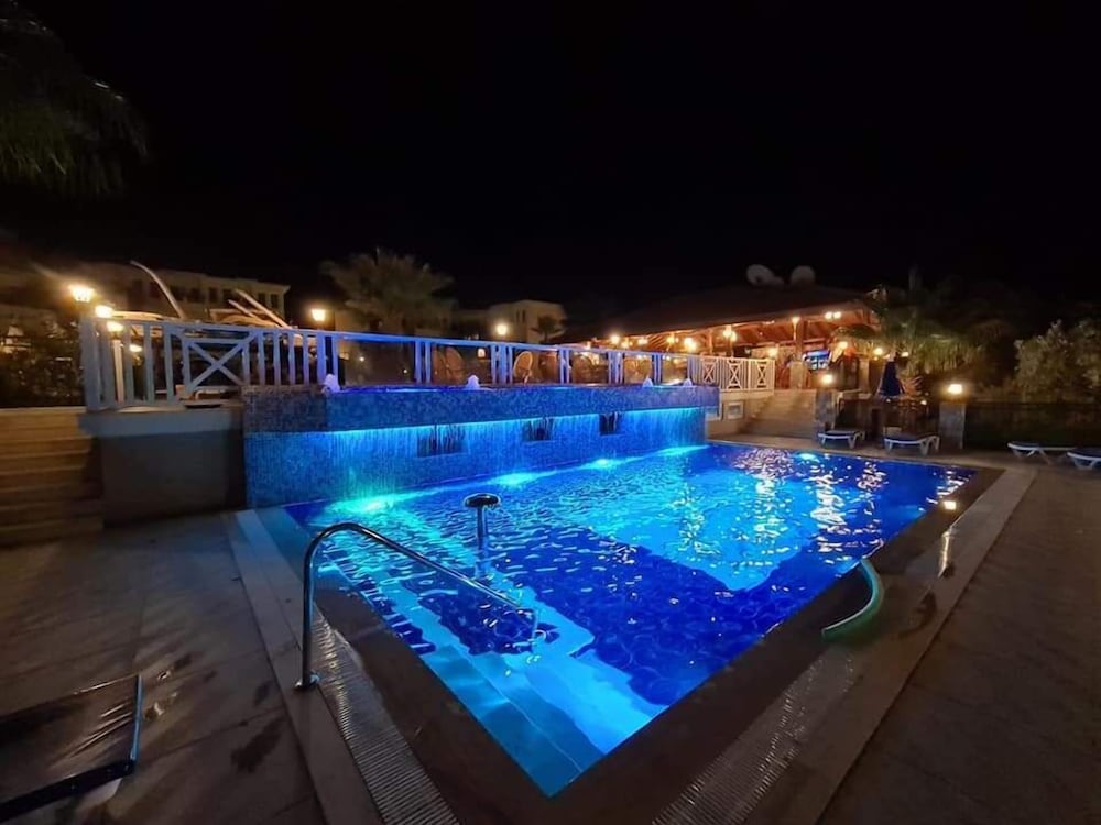 Celay Hotel 15/38