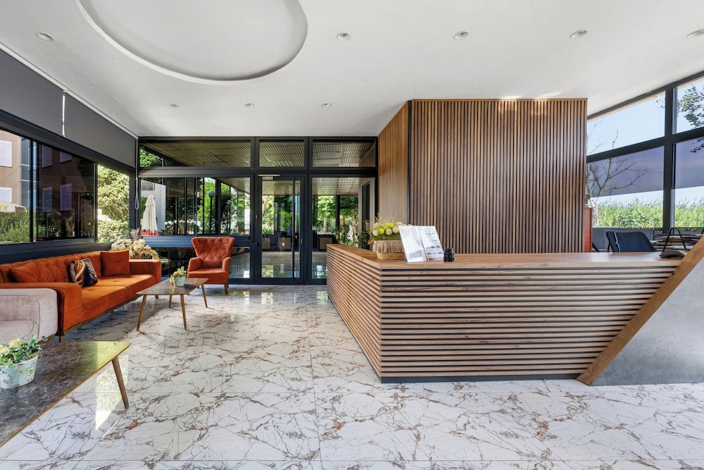 River Park Residence Lara 8/49