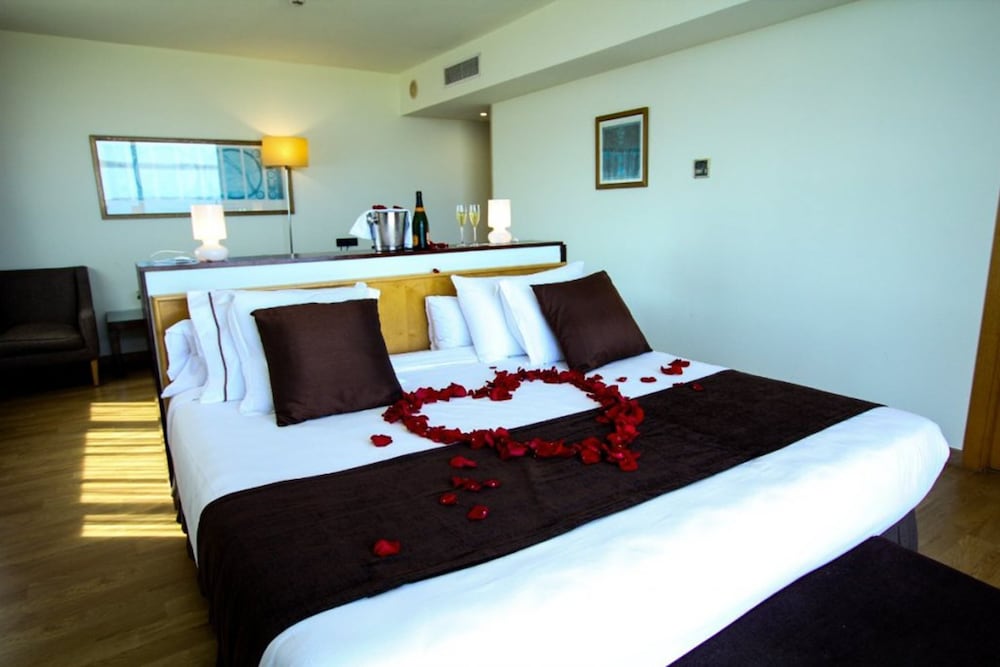 Eurohotel Diagonal Port Hotel 25/72