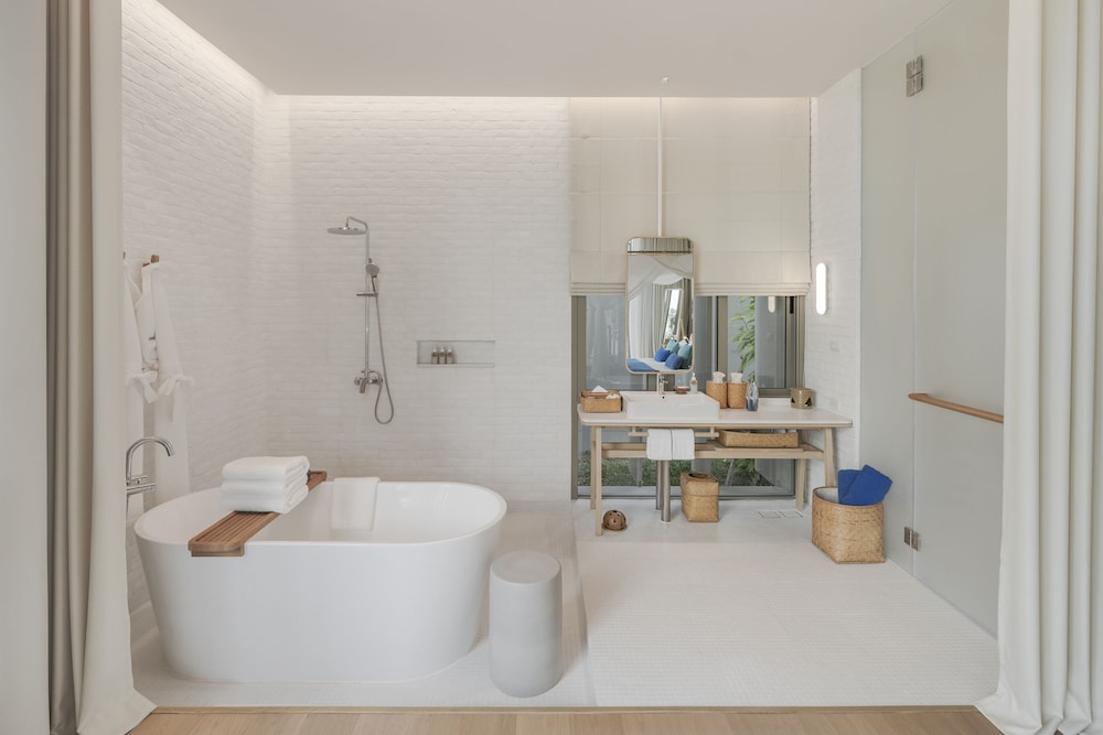 Signature, Sala, Villa, 2 King Beds, Single Bed