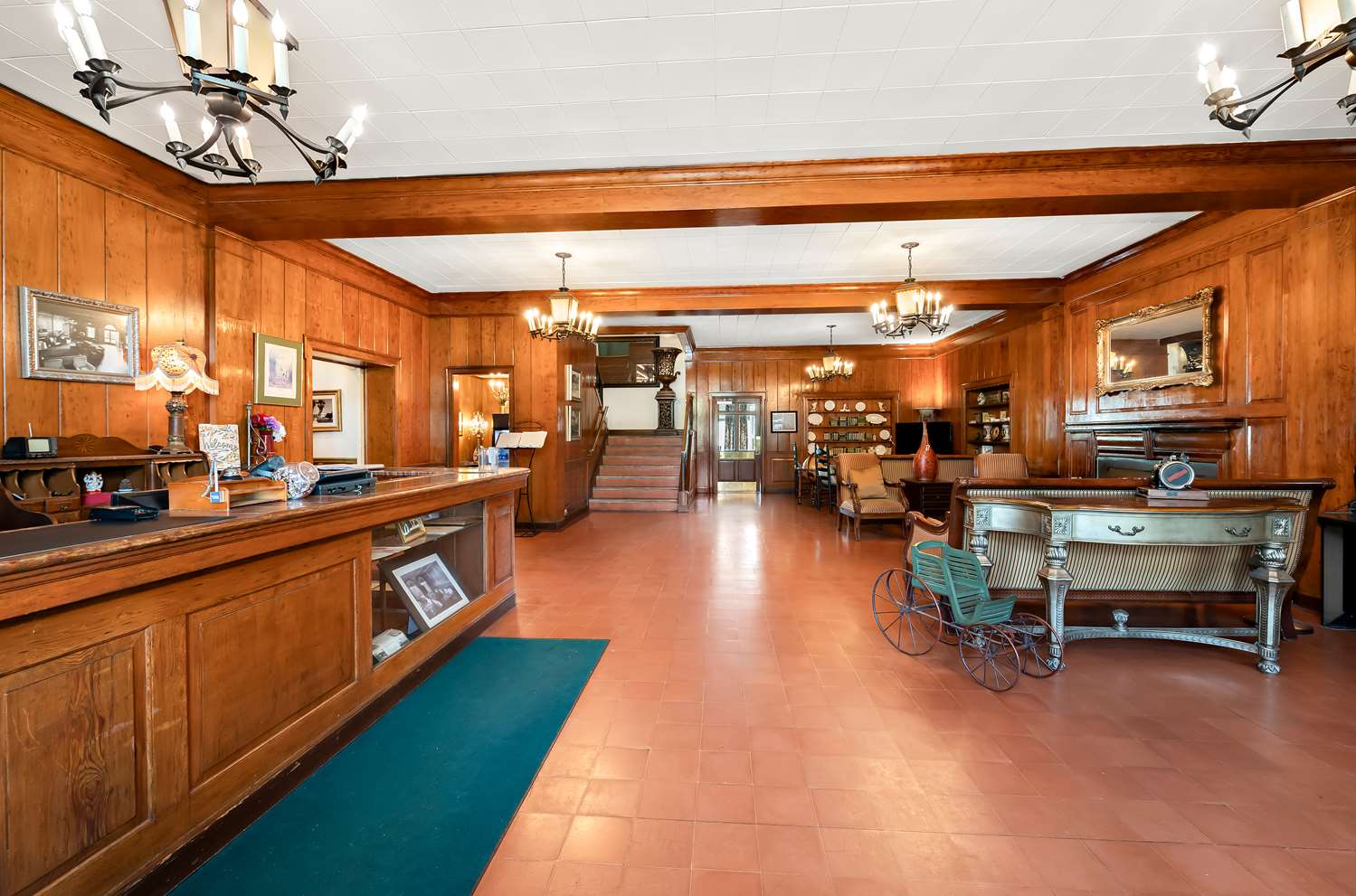 Americas Best Value Inn Historic Clewiston Inn 43/56