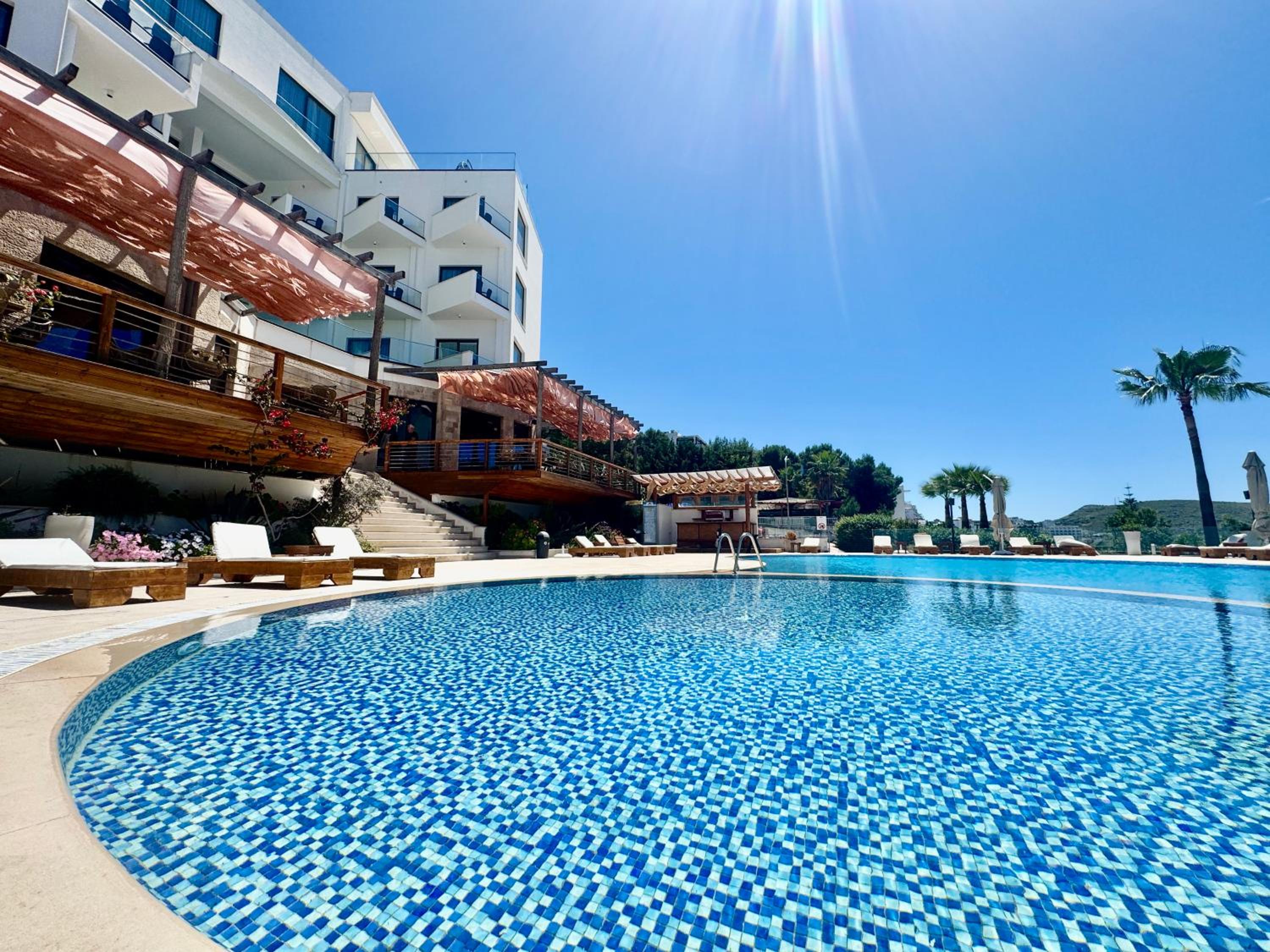 Harbour Hotel 36/37