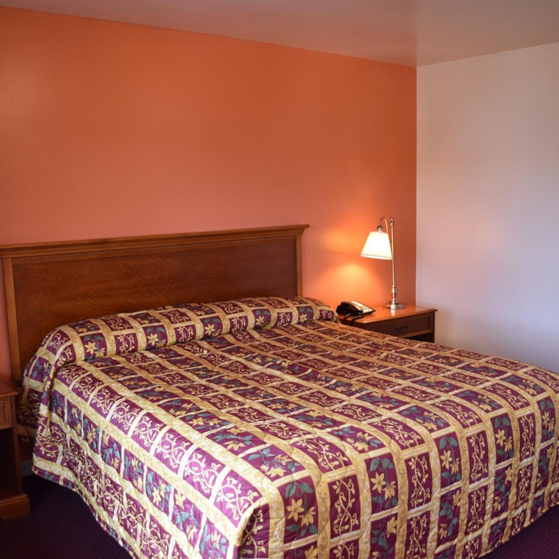 Room, King Bed
