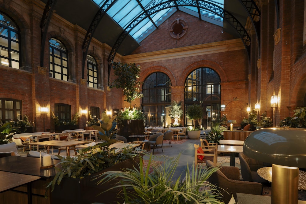 The Hobson Cambridge by Adina 40/44
