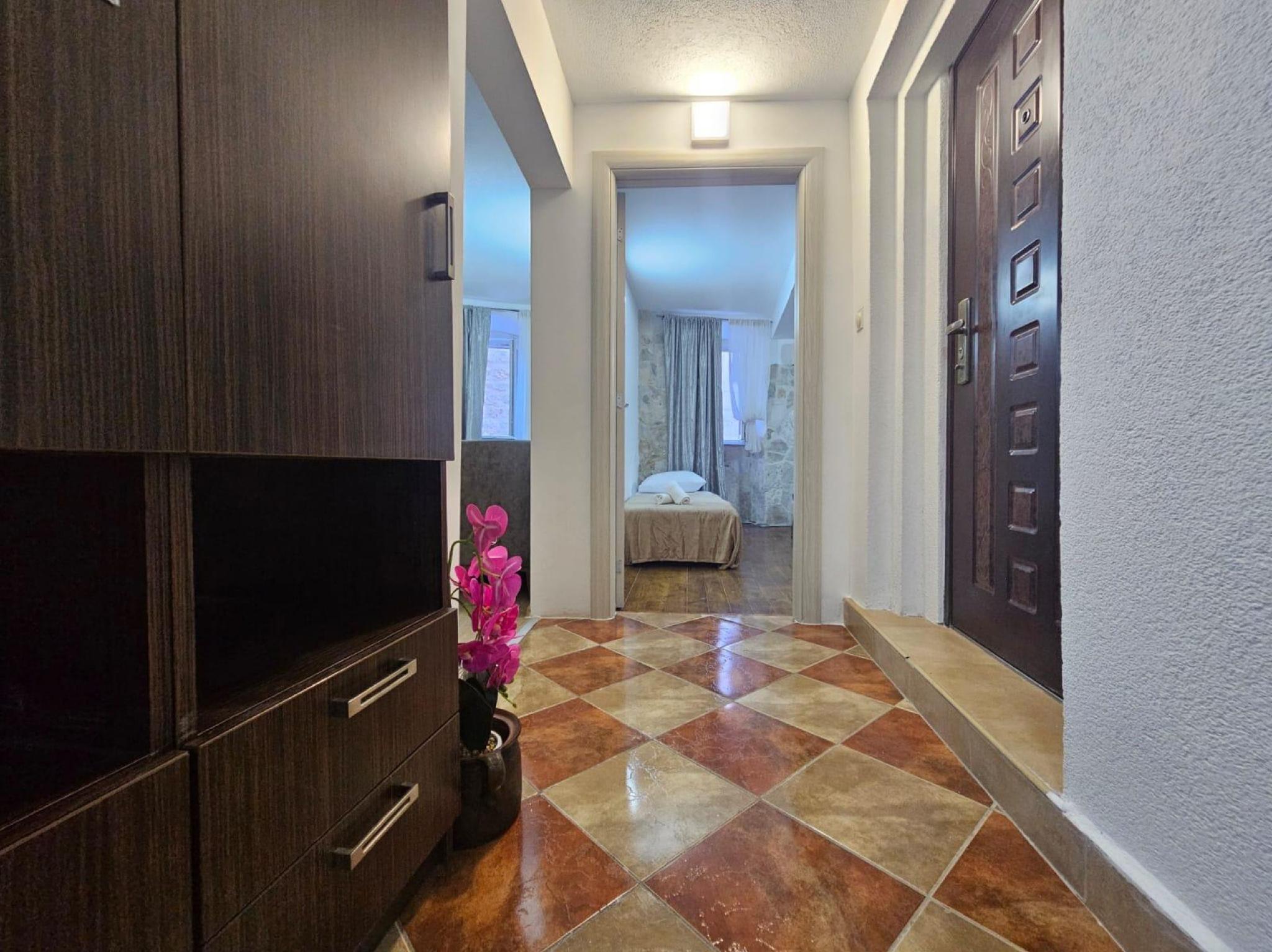 Casa Di Kotor 3/7