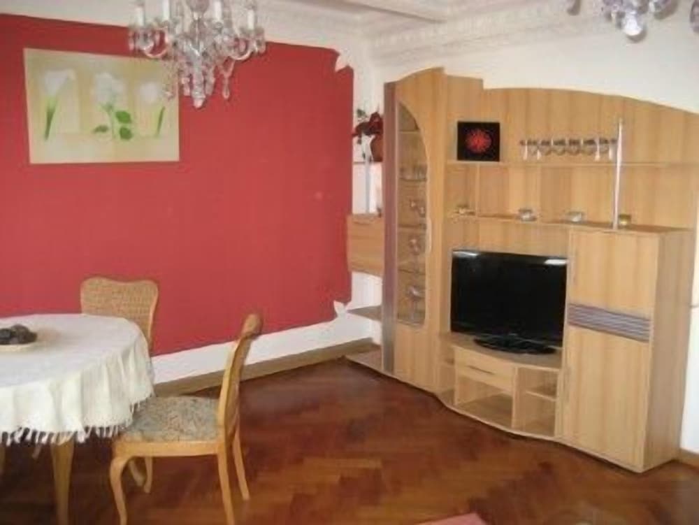 Hotel Zur Goldenen Sonne 23/24