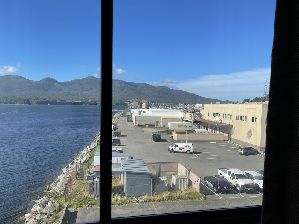 Super 8 By Wyndham Ketchikan 29/52