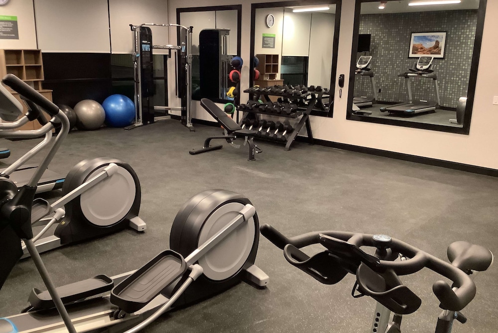 La Quinta Inn & Suites by Wyndham Littleton 22/34