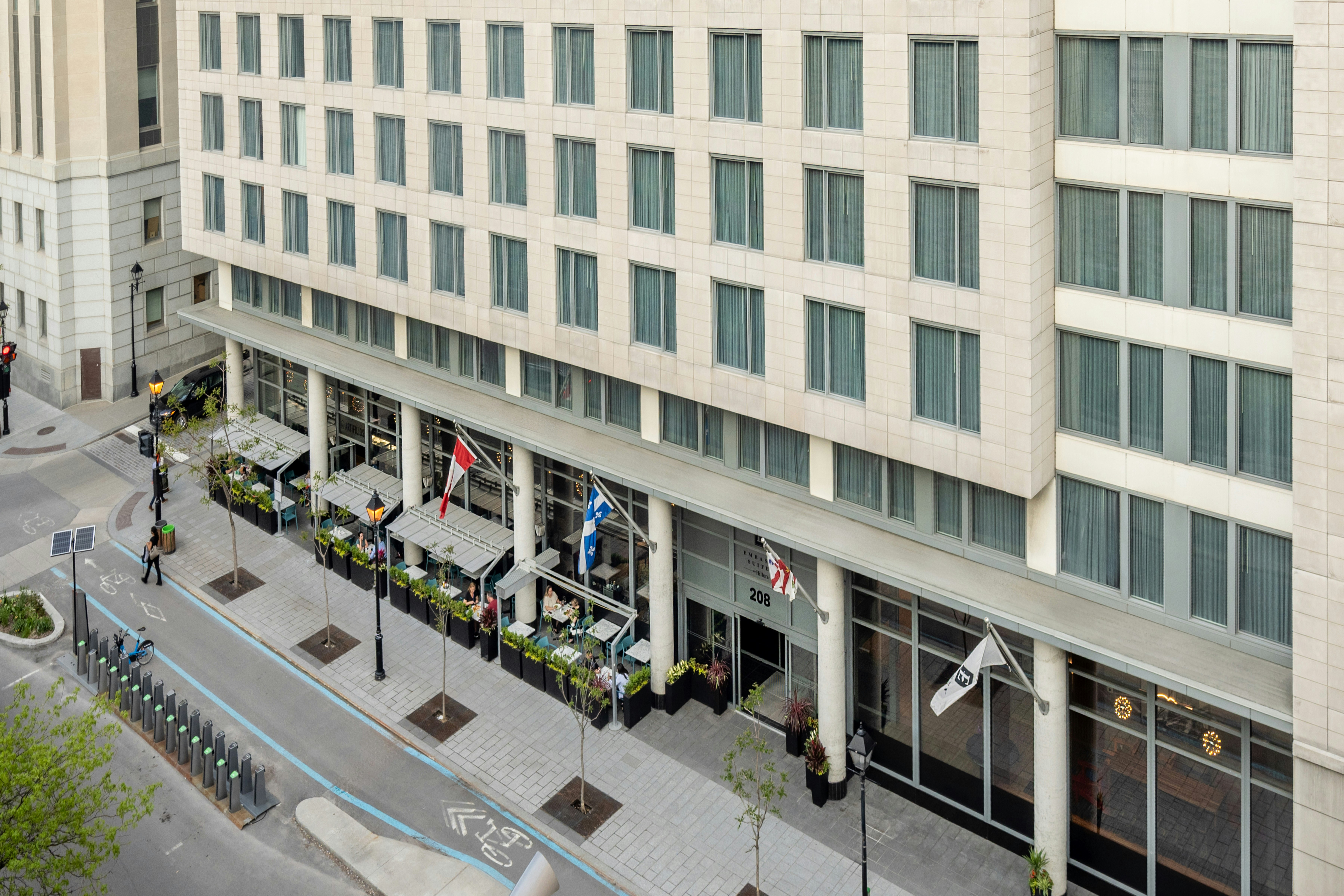 Embassy Suites By Hilton Montreal 9/81