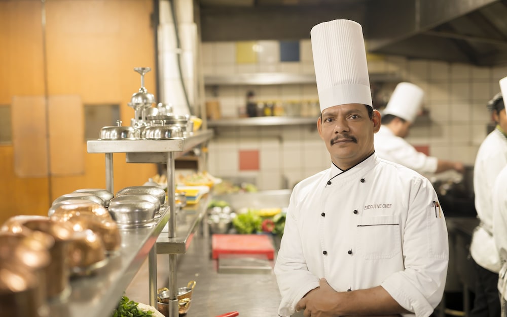 Nirvana Luxury Hotel Ludhiana 10/27