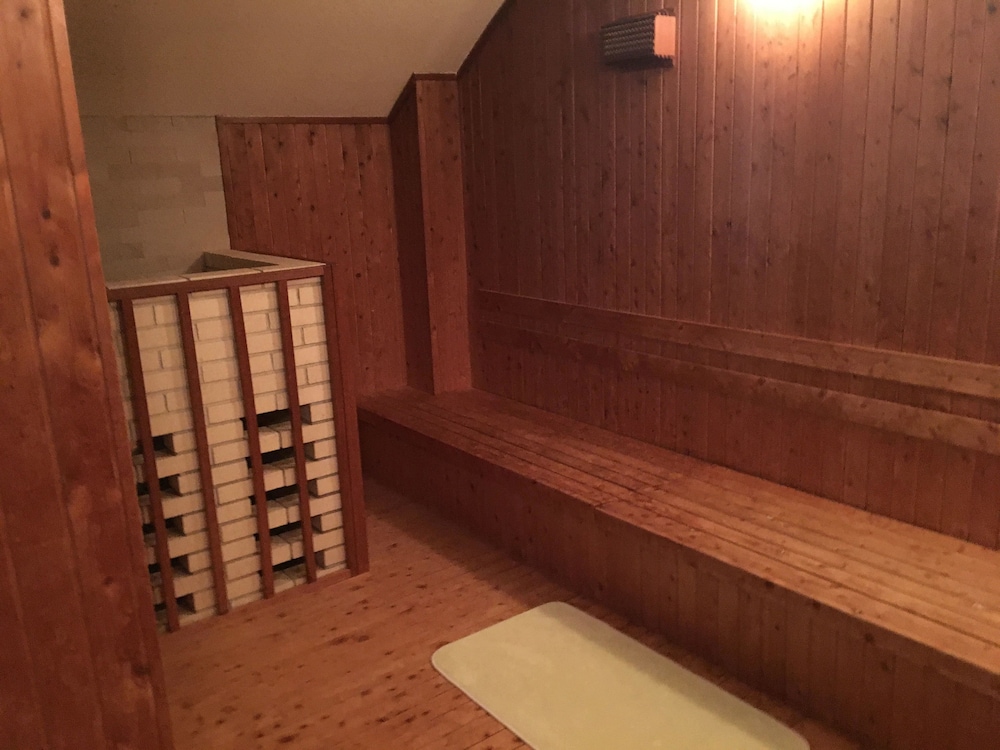 First Cabin Midousuji Namba Gender Specific 25/46