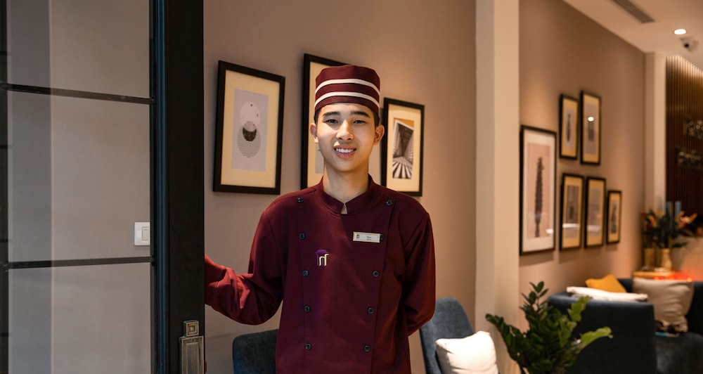 Hanoi Lakeside Premium Hotel 5/31