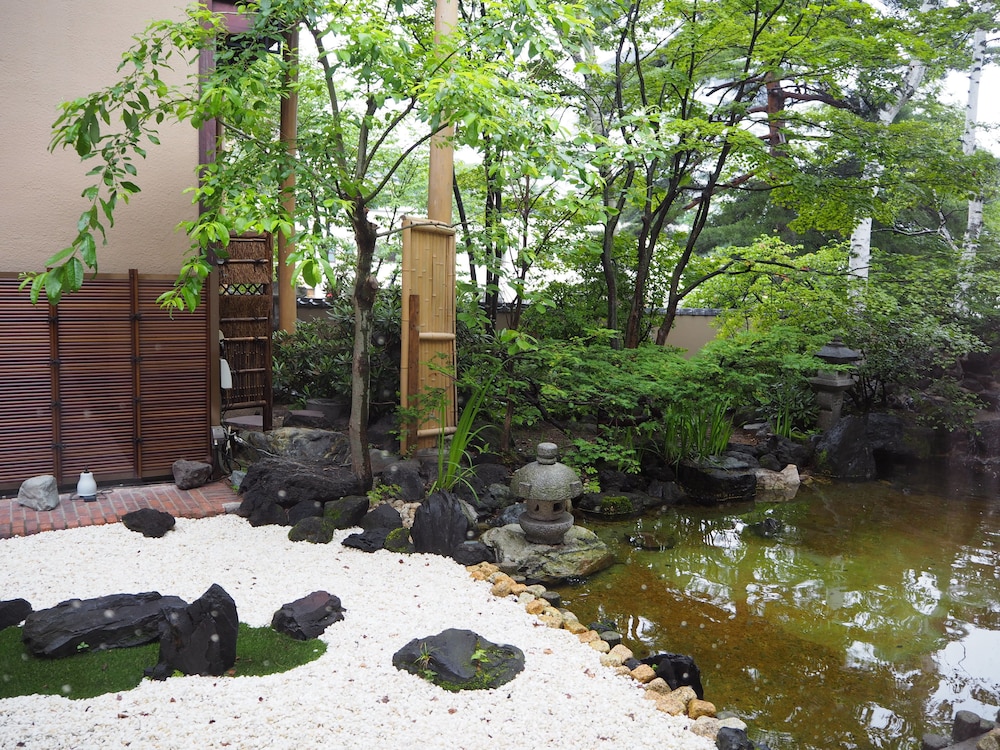 KUSATSU ONSEN BOUN 37/68