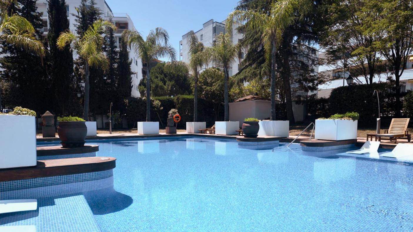 Suites del Mar Fenals 96/100