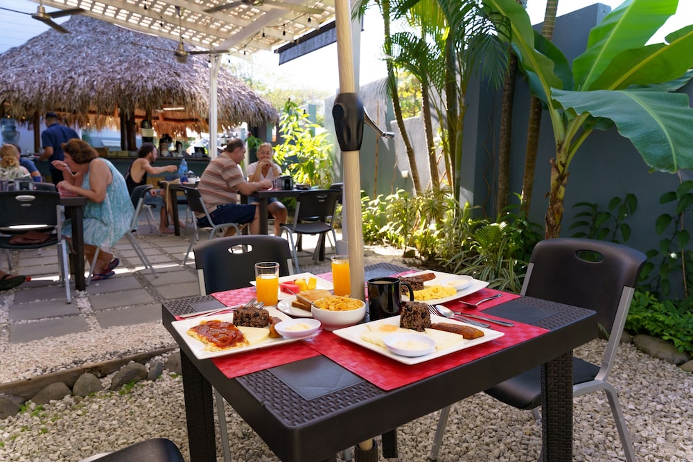 Hotel Santa Teresa 51/65