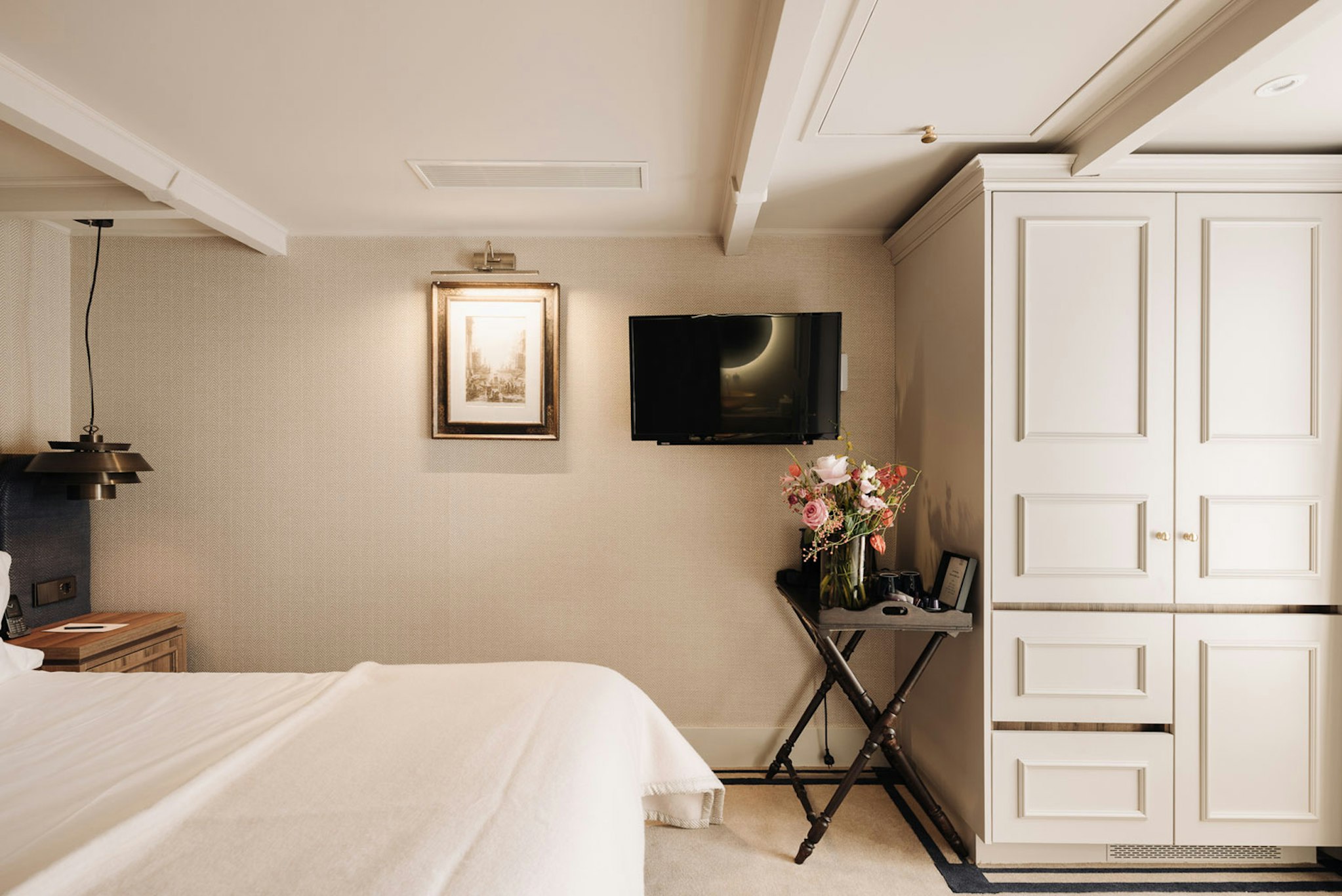 Hotel Seven One Seven 11/23