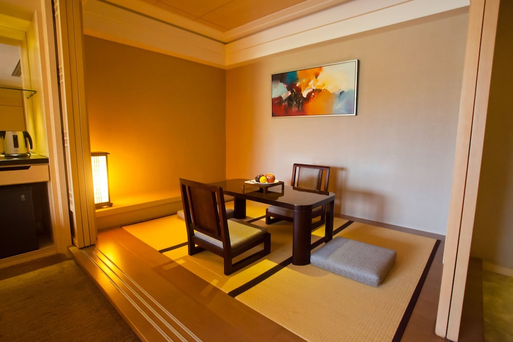 Sun Moon Lake Hotel 48/74