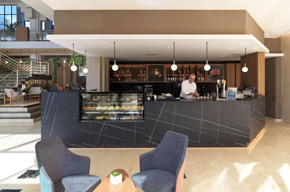 St. George Beach Hotel & Spa Resort - Adults Only 16/139
