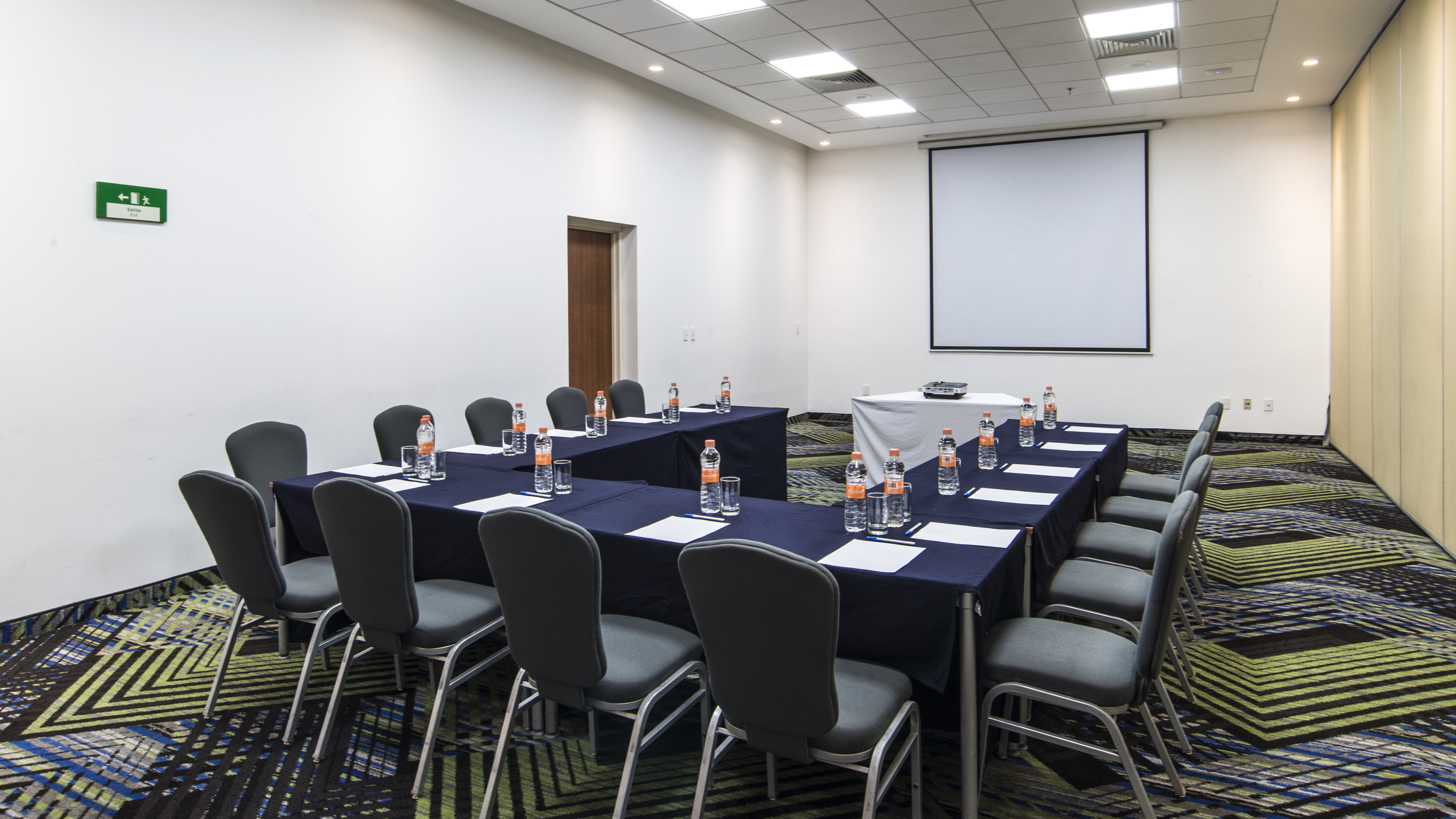 Holiday Inn Express Puebla 51/61