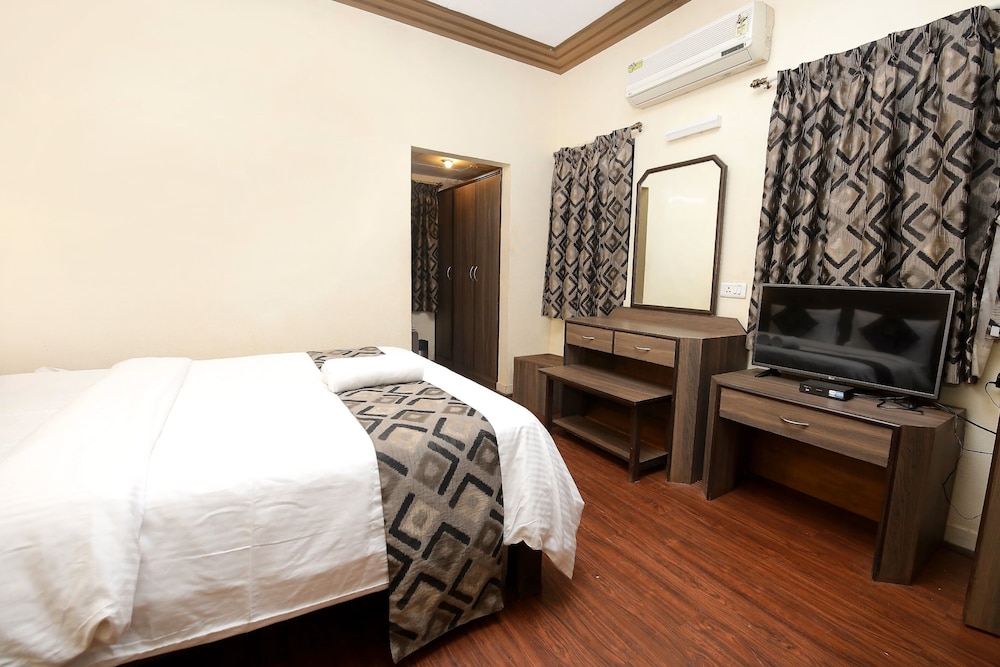West End Hotel 23/49