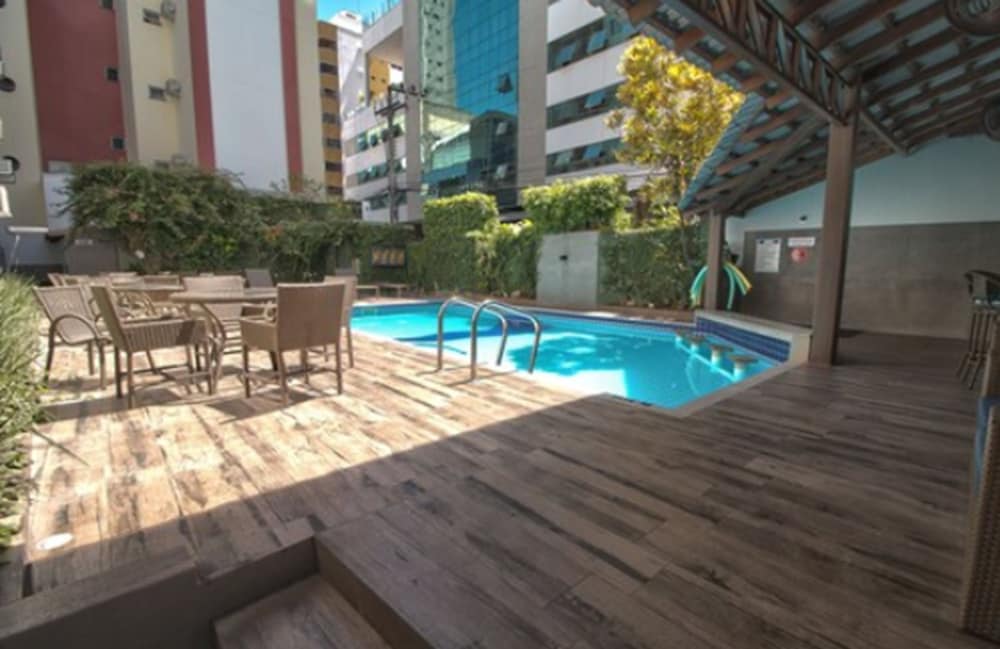 Hotel Gracher Praia 66/68