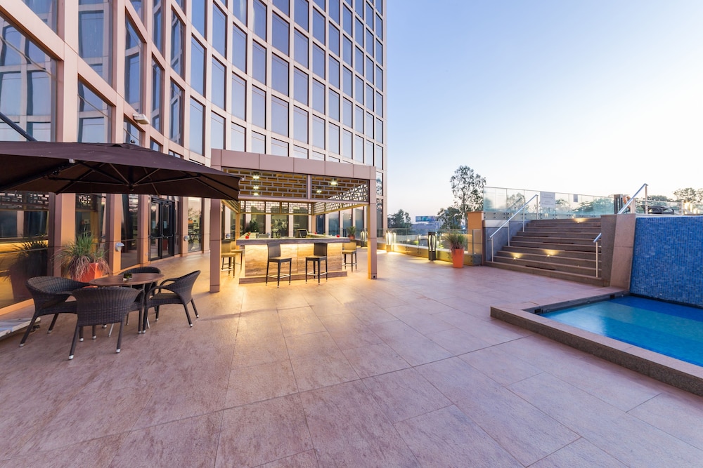 Radisson Collection Hotel Bamako (ex Sheraton Bamako) 65/70