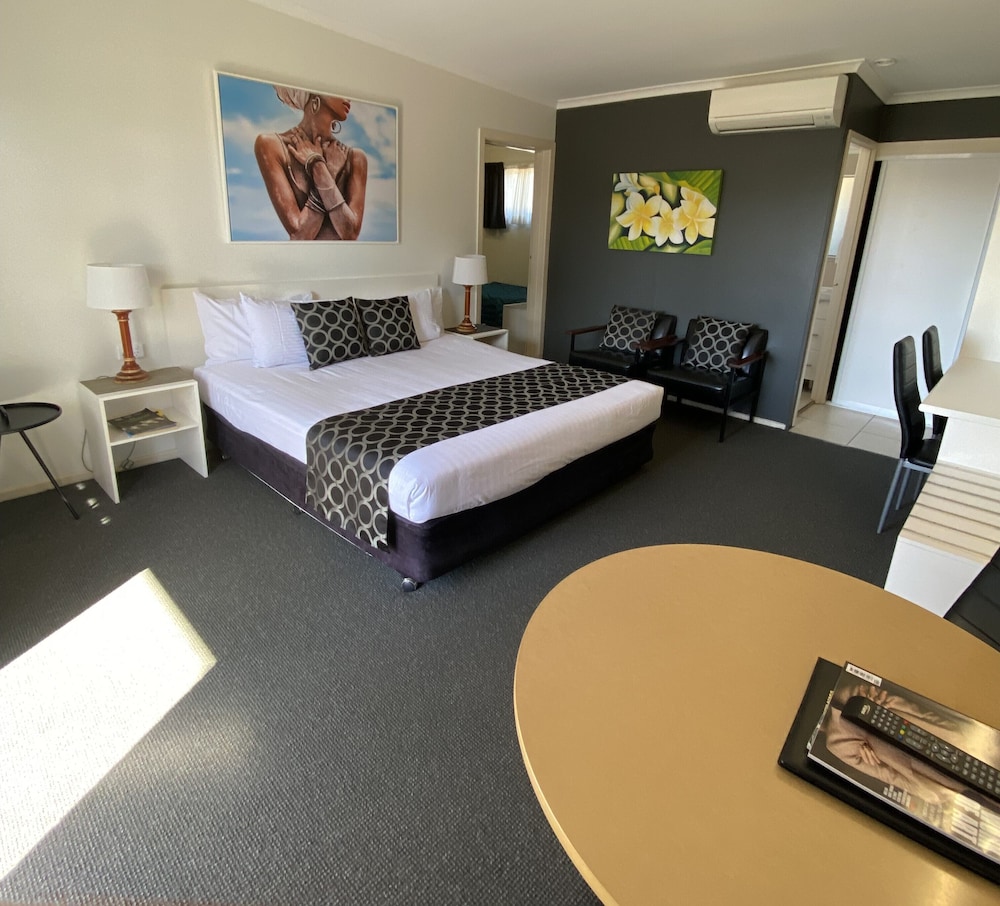 غرفة سوبيريور بسرير كينج، Centre Point Mid City Motor Inn 3/6
