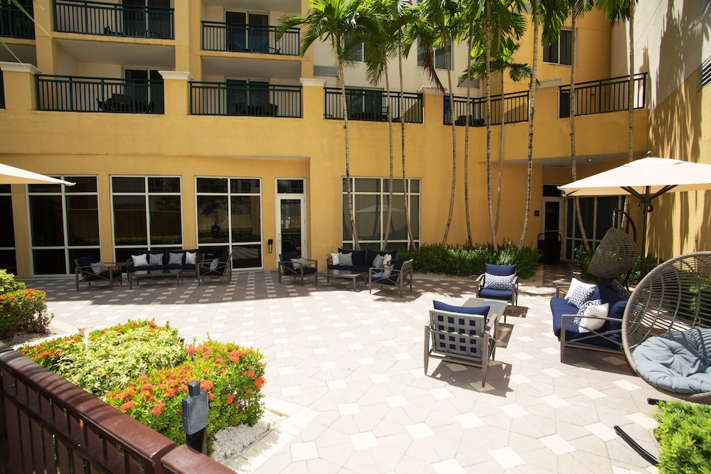COURTYARD MIAMI DADELAND