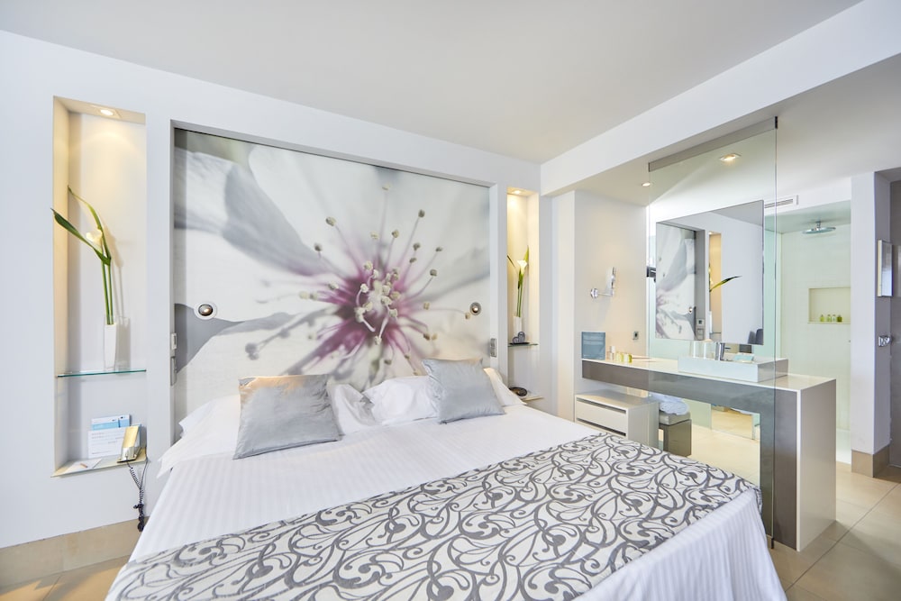 Barcelo Illetas Albatros - Adults Only 25/72