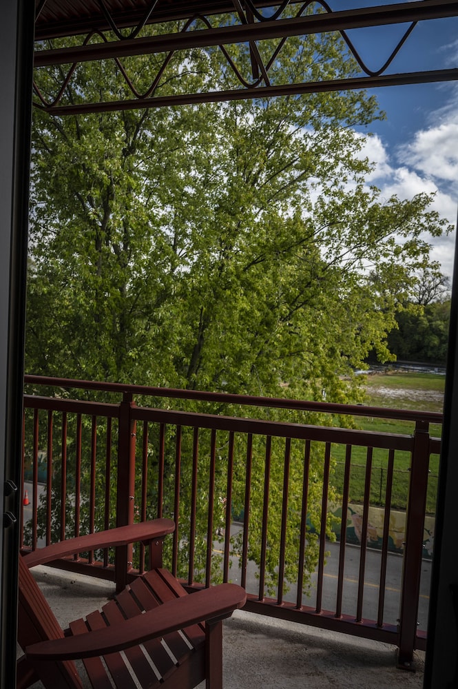 Hotel Broad Ripple 31/46