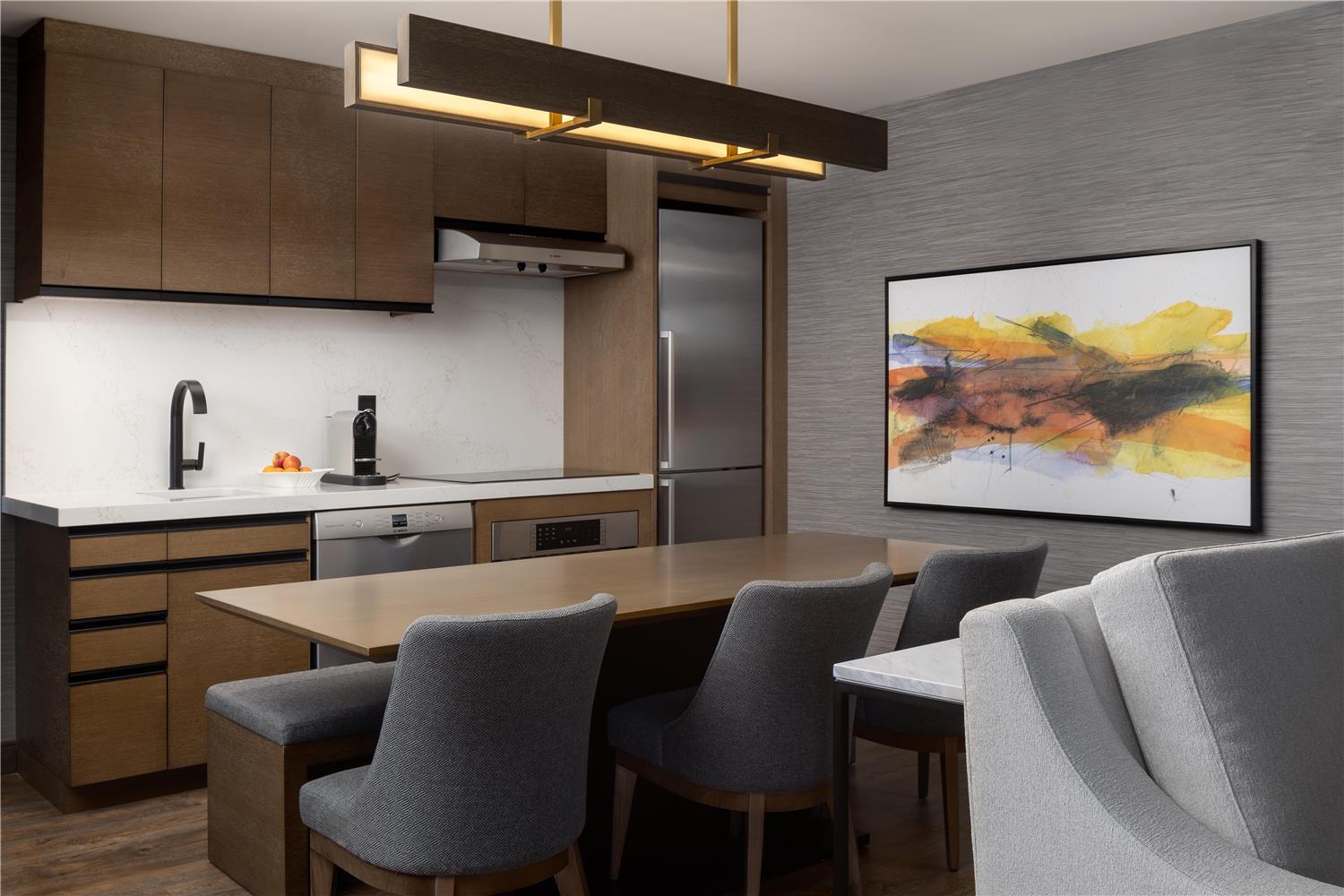 DoubleTree by Hilton West Kelowna 30/34