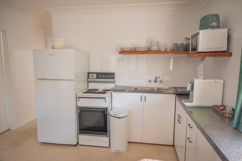 Pacific Sun Bargara Beach Motel 69/78