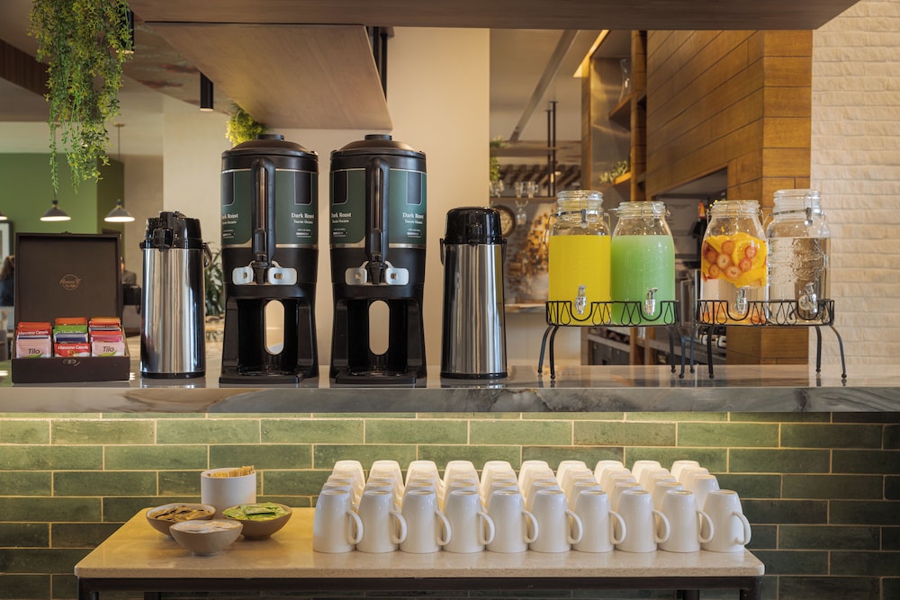 Hyatt Place San Jose/Pinares 31/64